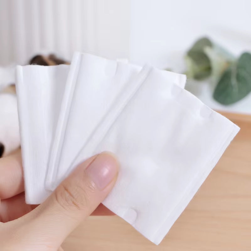 Cosmetic Cotton Pads Bags of 100 Pieces