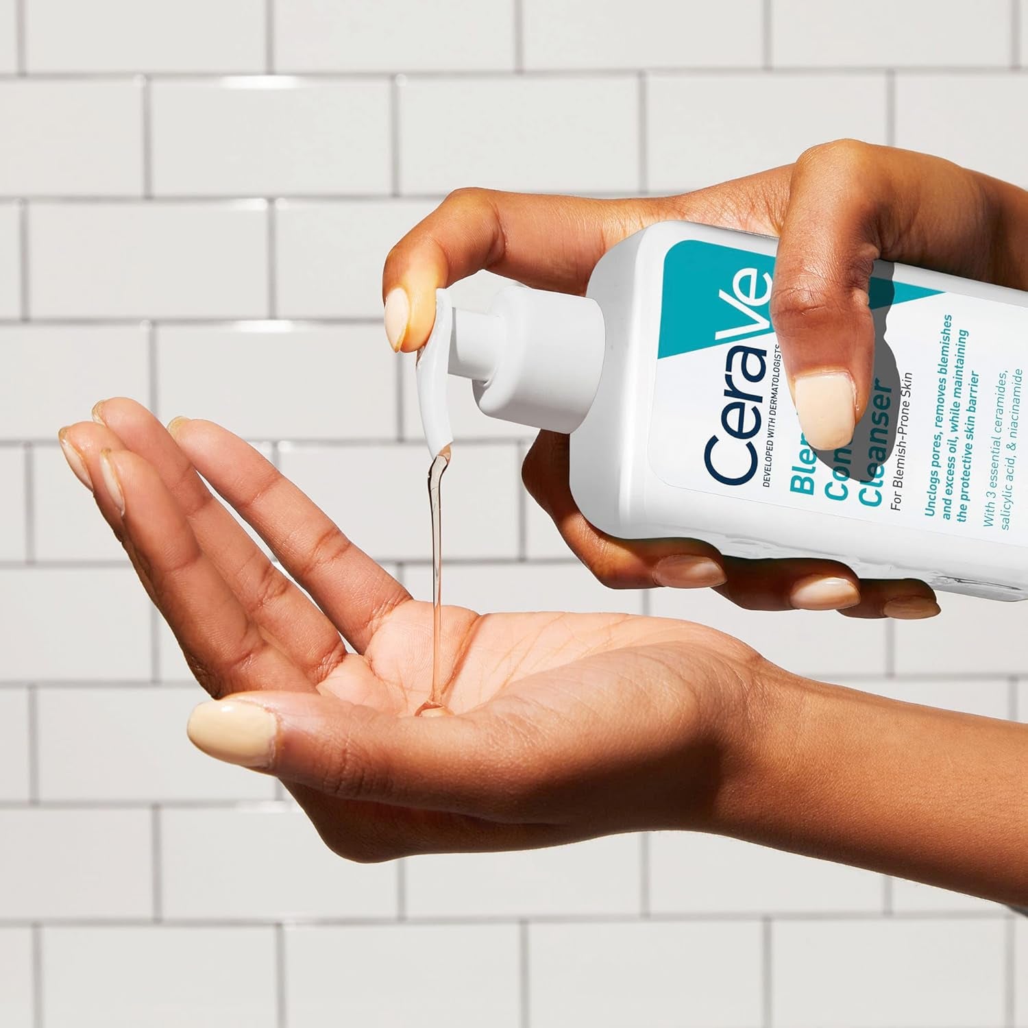 Blemish Control Cleanser Gel Face Wash 236Ml, for Blackheads, Blocked Pores & Acne-Prone Skin, 2% Salicylic Acid + Niacinamide + Purifying Clay + Ceramides, Lightweight + Oil-Absorbing